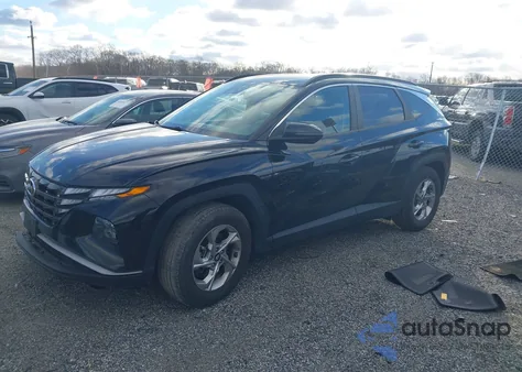 2022 Hyundai Tucson Sel z USA, uszkodzony, nr VIN 5NMJB3AE8NH005755
